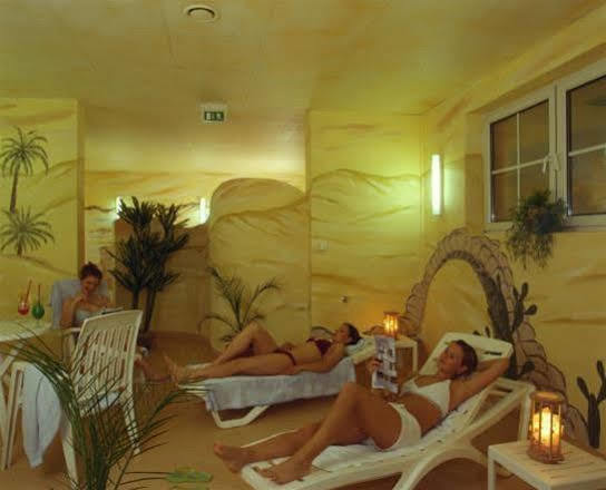 Np Hotel Wittenbeck Bagian luar foto